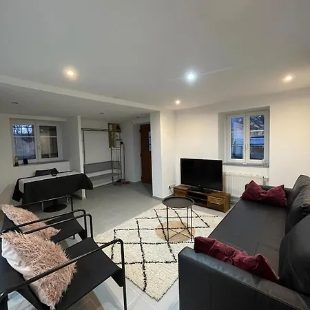 Charmante Maison Apartment *